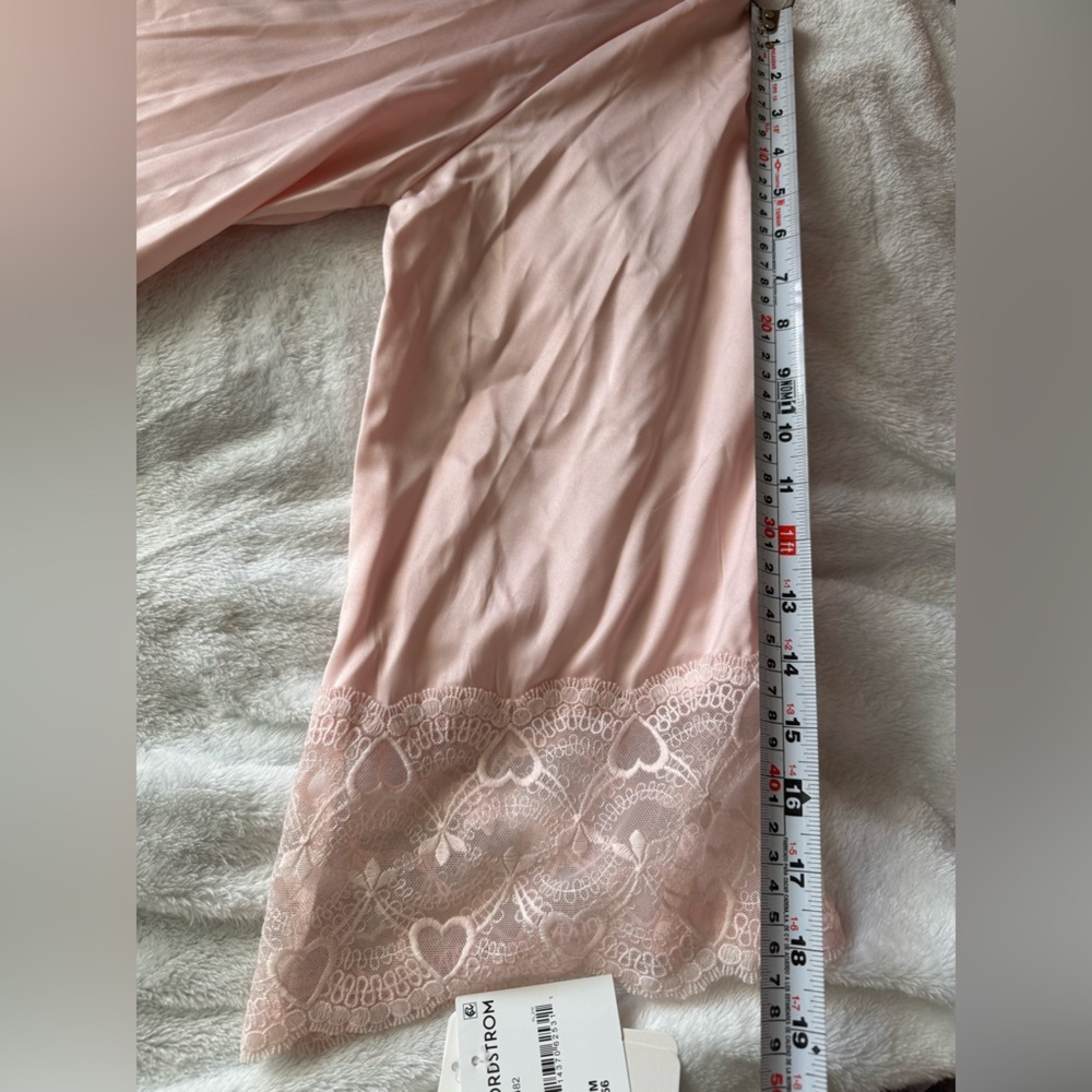 Flora Nikrooz Pink Satin Lace Robe & Cami Set 2PC Sleepwear Bridal S/M NWT - Picture 10 of 13
